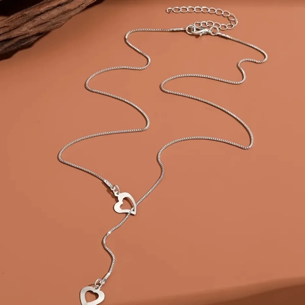 🏷SALE. Y Shape heart shape pendant necklace. Dainty clavicle chain.  NWT. - Picture 6 of 6